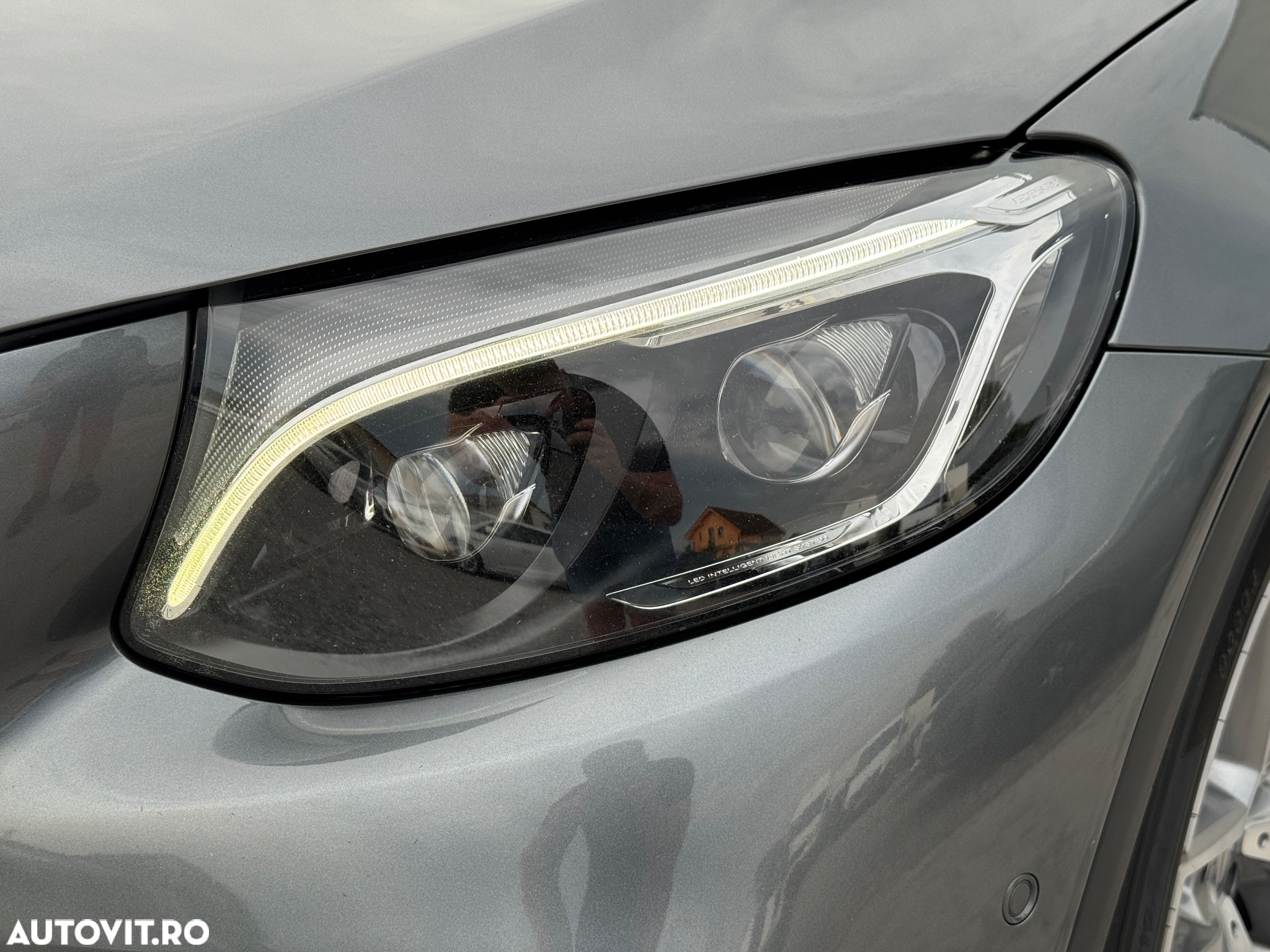 Mercedes-Benz GLC 250 d 4Matic 9G-TRONIC AMG Line - 34