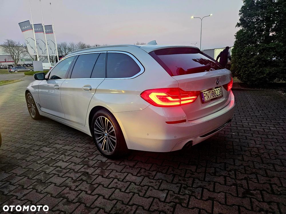 BMW Seria 5 520d xDrive Sport Line - 20