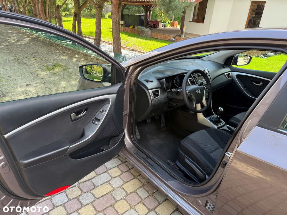 Hyundai i30 1.4 Trend - 15