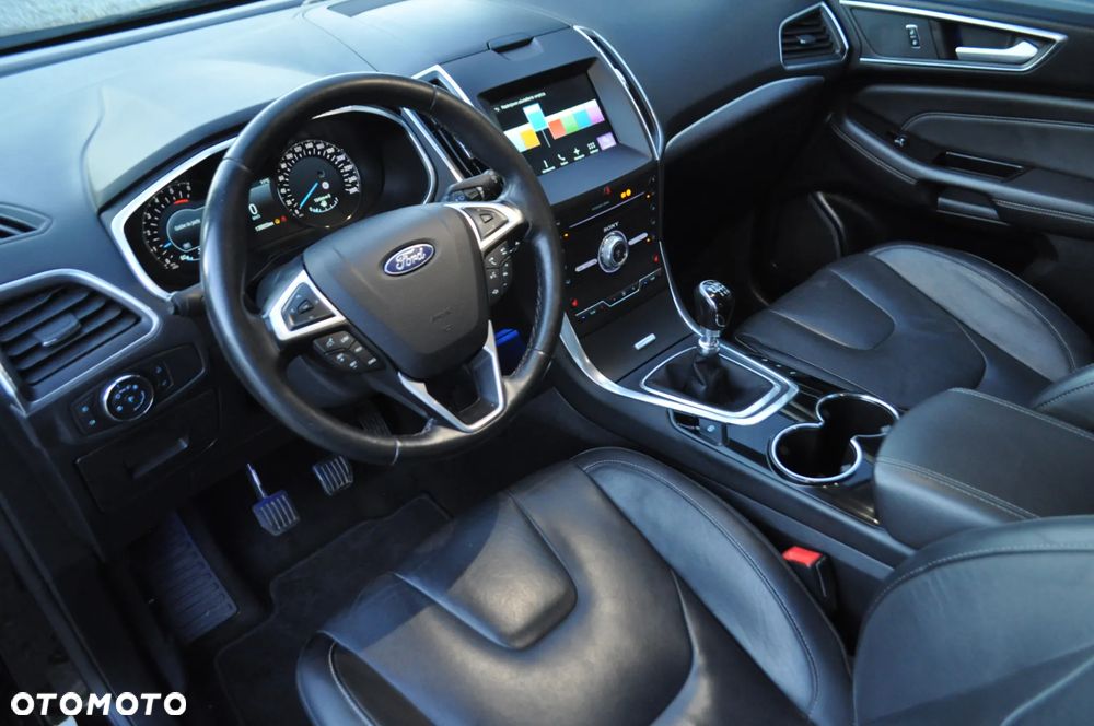 Ford S-Max 2.0 TDCi Titanium - 39