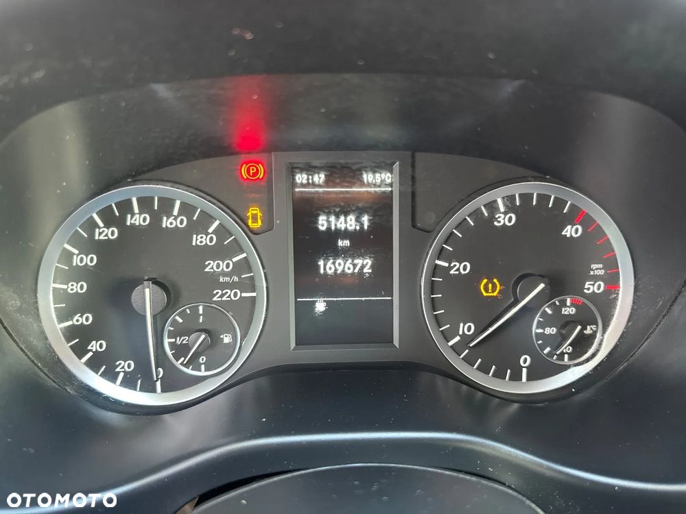 Mercedes-Benz VITO - 17