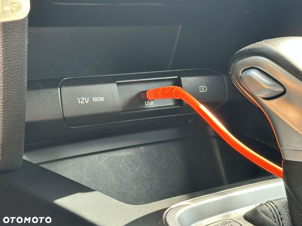 Kia Ceed - 35