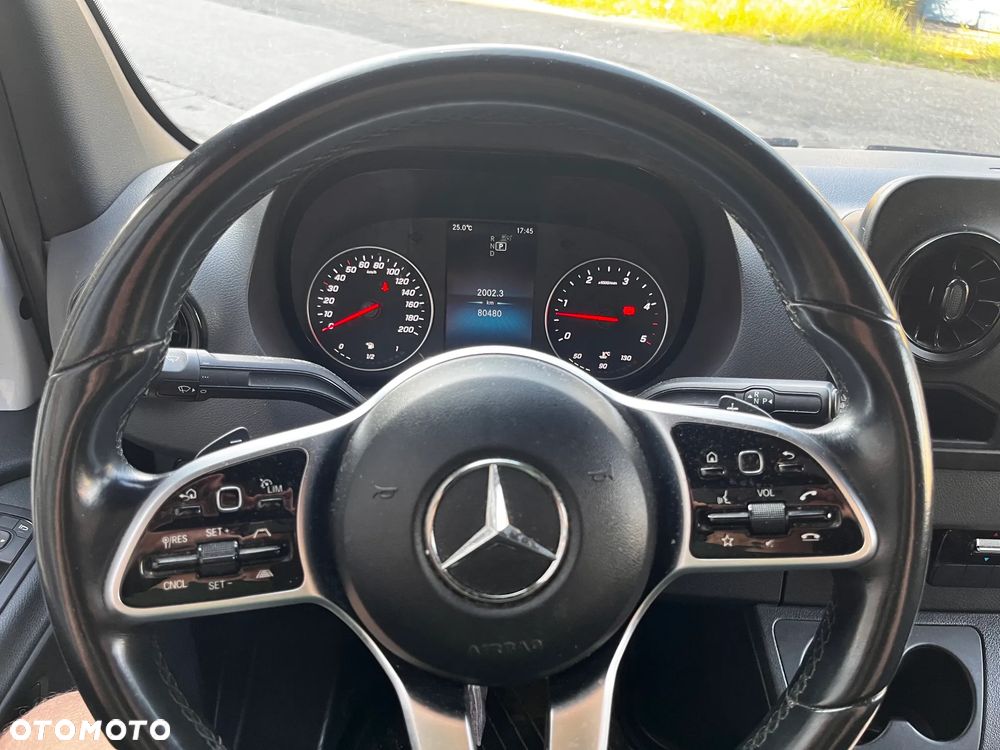 Mercedes-Benz Sprinter - 6