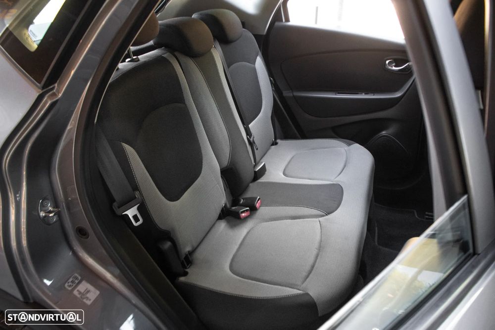Renault Captur 1.5 dCi Exclusive - 28