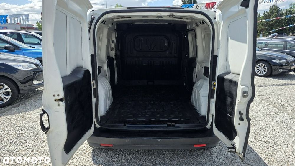 Fiat Doblo - 17