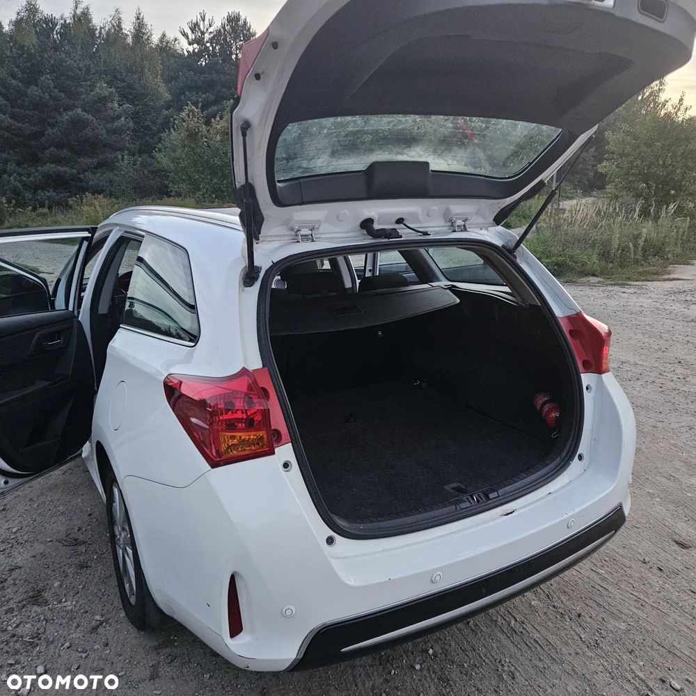 Toyota Auris 1.33 VVT-i Premium Comfort - 19