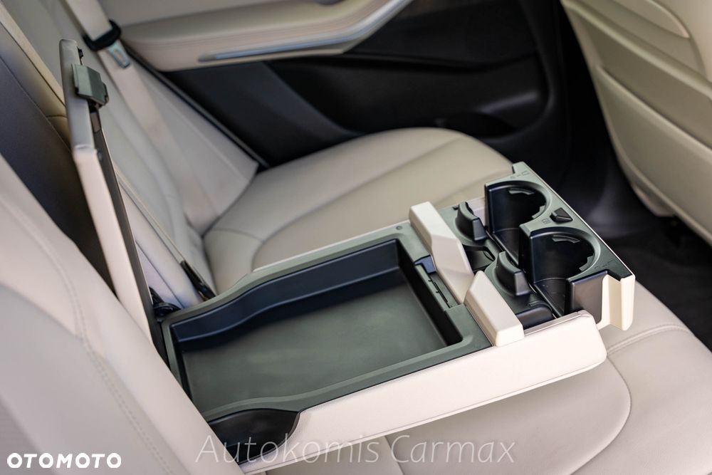 BMW X5 xDrive45e - 25