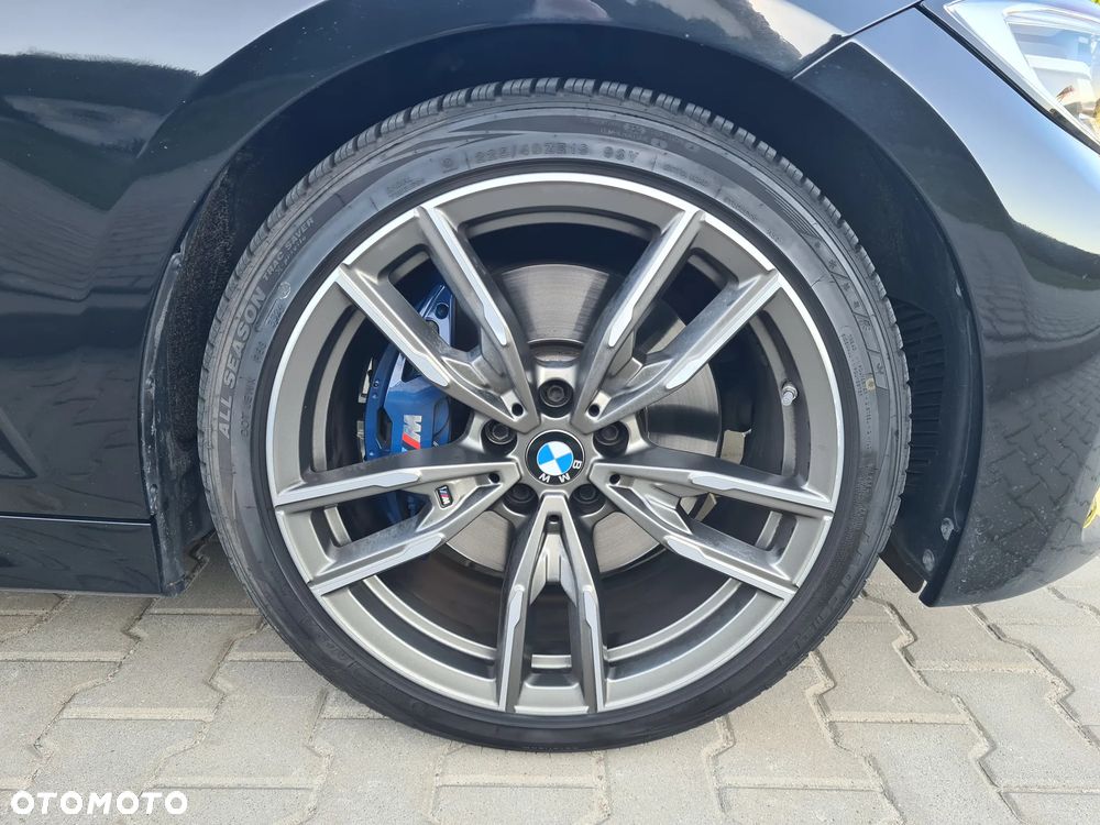 BMW Seria 3 M340i xDrive - 9