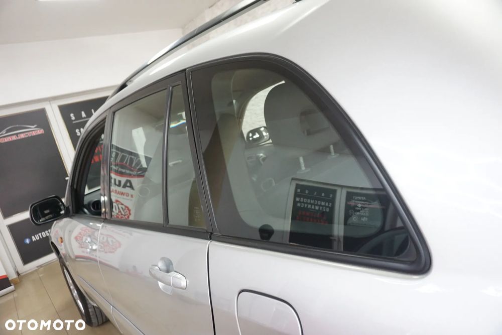 Toyota RAV4 D-4D 4x4 - 12