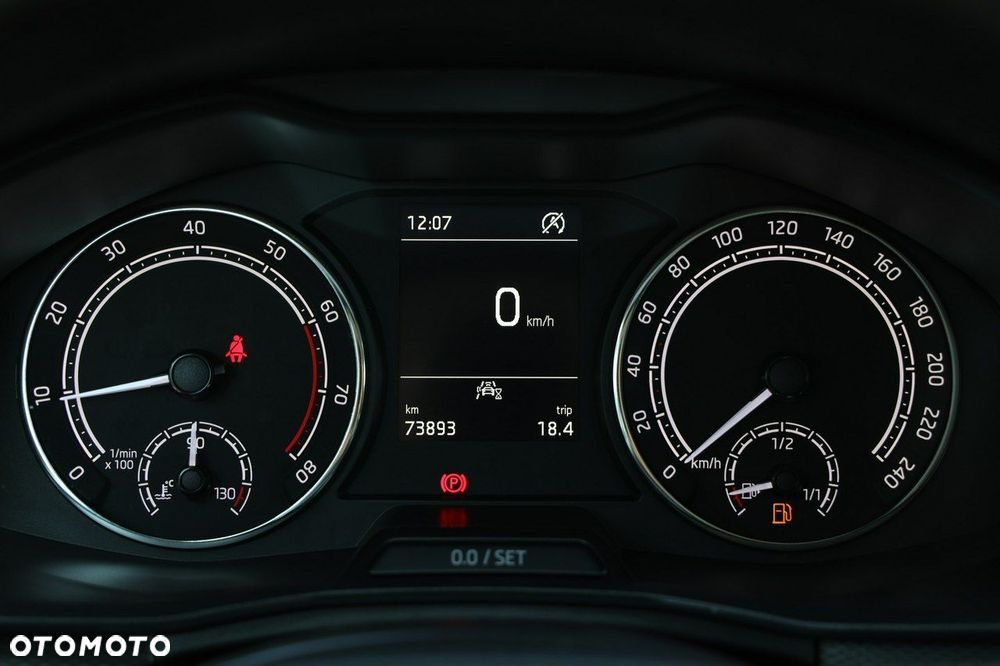 Skoda Kamiq 1.5 TSI Ambition - 19