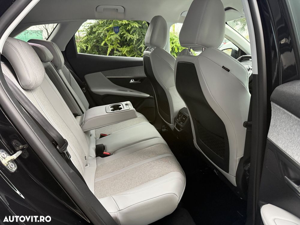 Peugeot 3008 PureTech 130 Stop & Start GPF EAT8 GT - 33