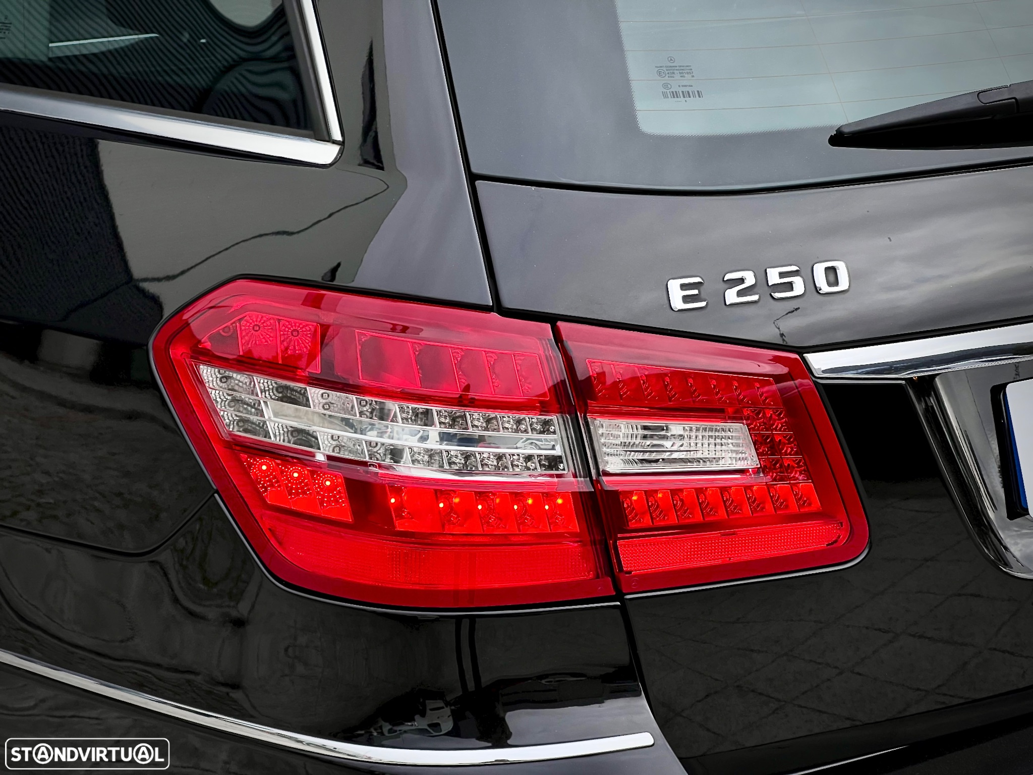 Mercedes-Benz E 250 CDi Avantgarde BlueEfficiency - 8