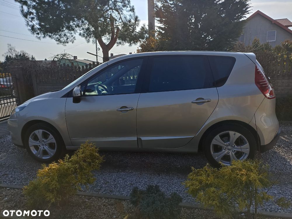 Renault Scenic - 15