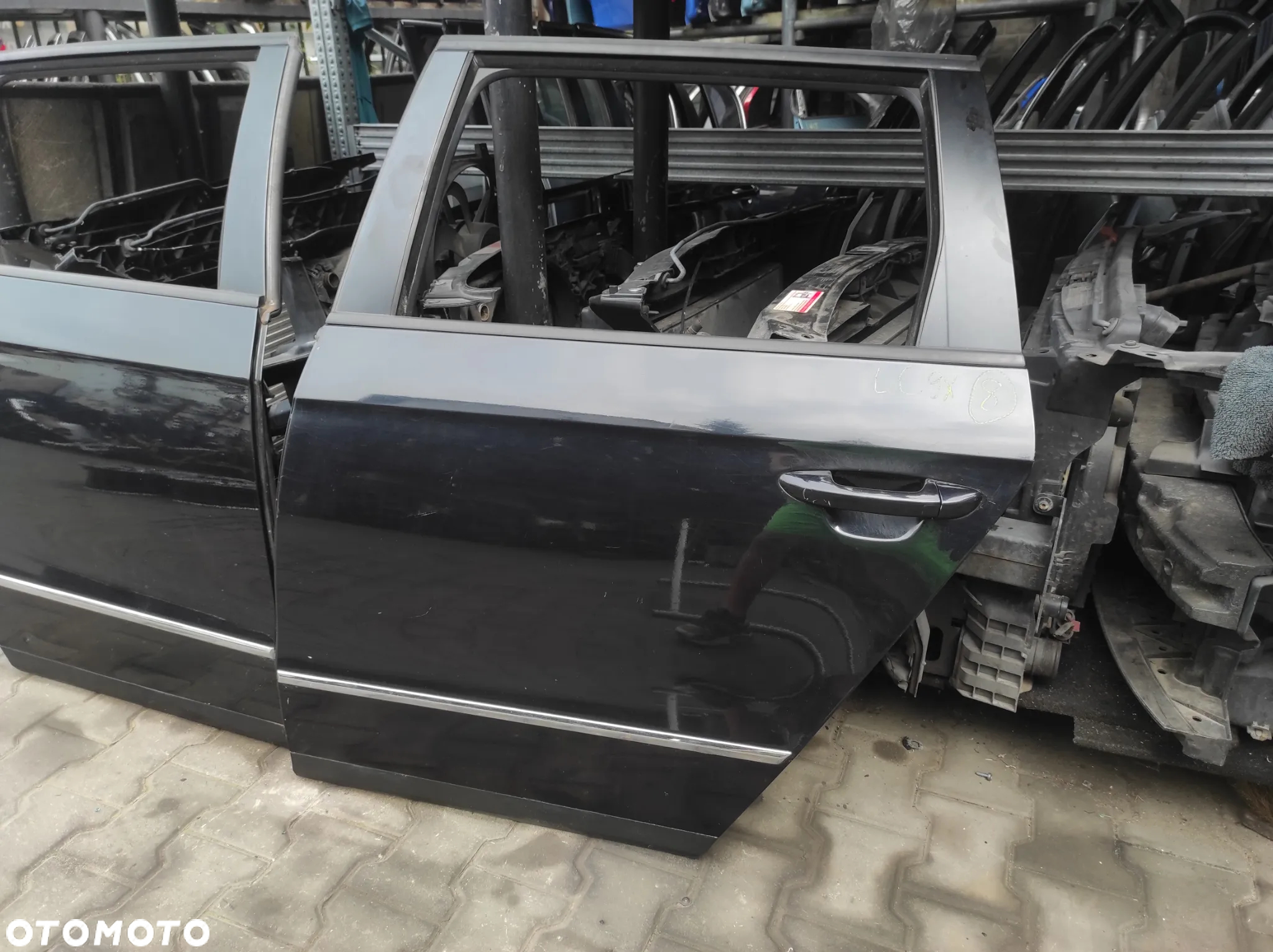 VW PASSAT B6 KOMBI LC9X CZARNE DRZWI TYŁ PRAWY LEWY TYLNE PRAWE LEWE WYSYŁKA !!!!!! - 2