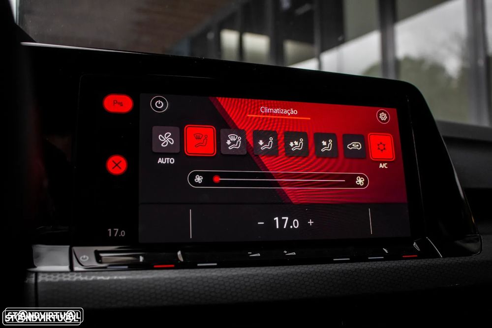 VW Golf 2.0 TSI GTI Clubsport DSG - 41