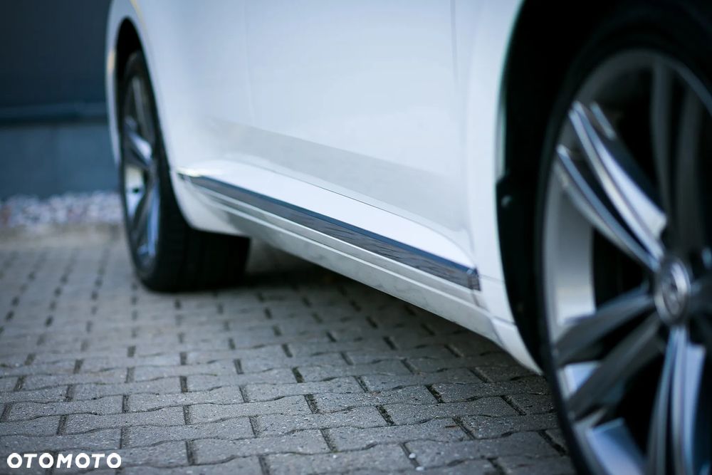 Volkswagen Arteon 2.0 TDI SCR R-Line DSG - 13