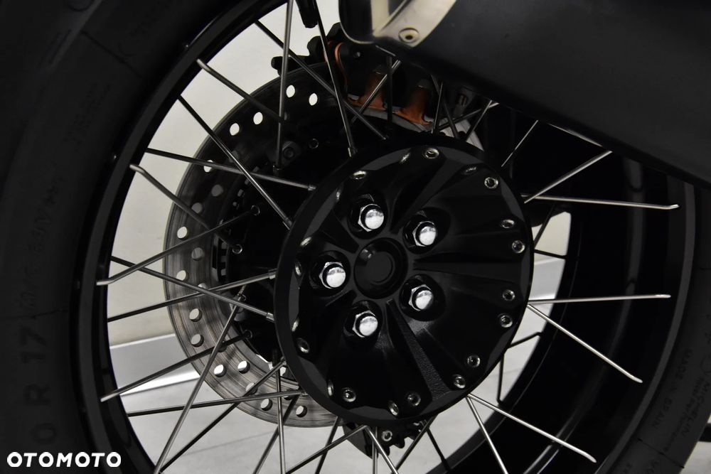 Honda VFR - 37