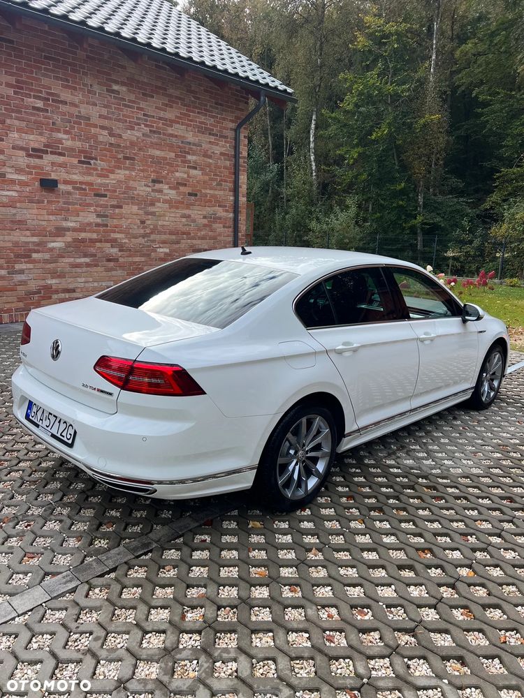 Volkswagen Passat - 3