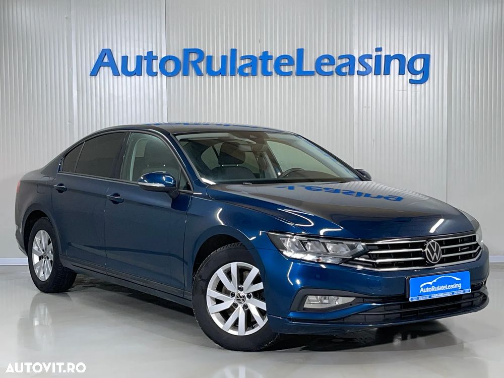 Volkswagen Passat 1.5 TSI ACT DSG Comfortline - 2