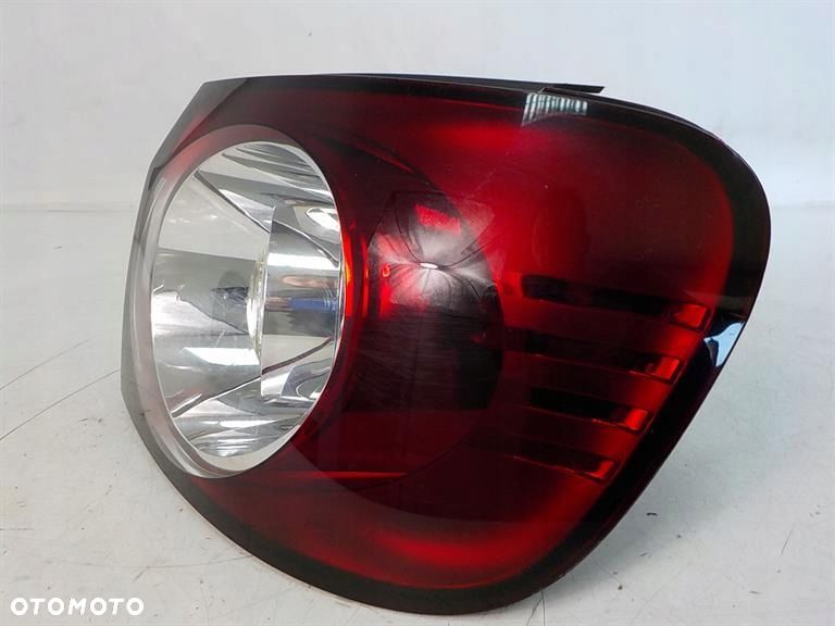 VOLKSWAGEN GOLF V PLUS LAMPA PRAWA TYŁ TYLNA - 3
