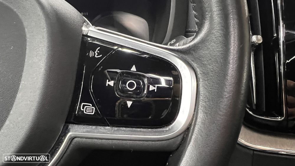 Volvo XC 60 2.0 T6 PHEV Inscription Expression AWD - 41