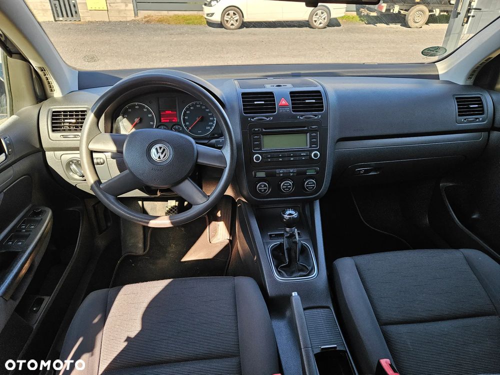 Volkswagen Golf 1.4 Comfortline - 11
