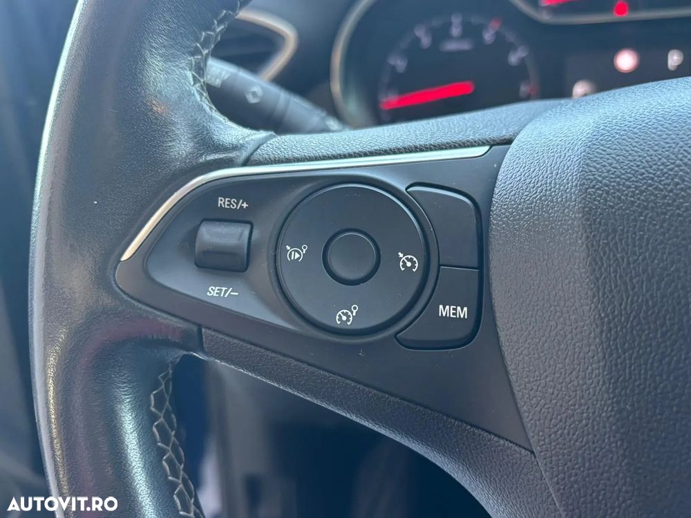 Opel Crossland 1.2 Automatik Ultimate - 28