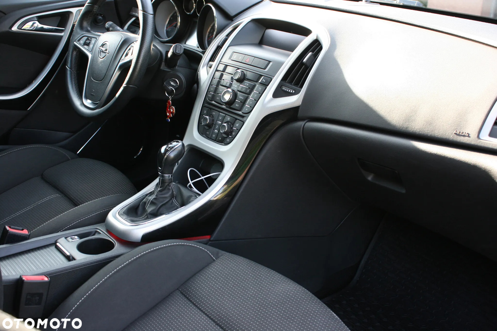 Opel Astra GTC 1.4 Turbo ecoFLEX Start/Stop - 30