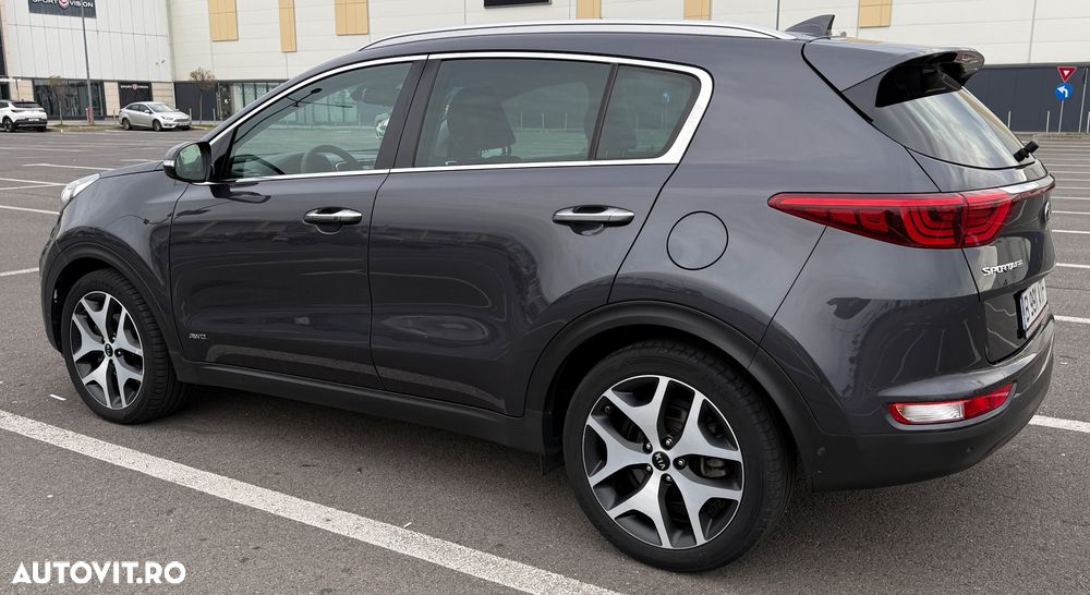 Kia Sportage 2,0 CRDI AWD Aut. Platinum - 4