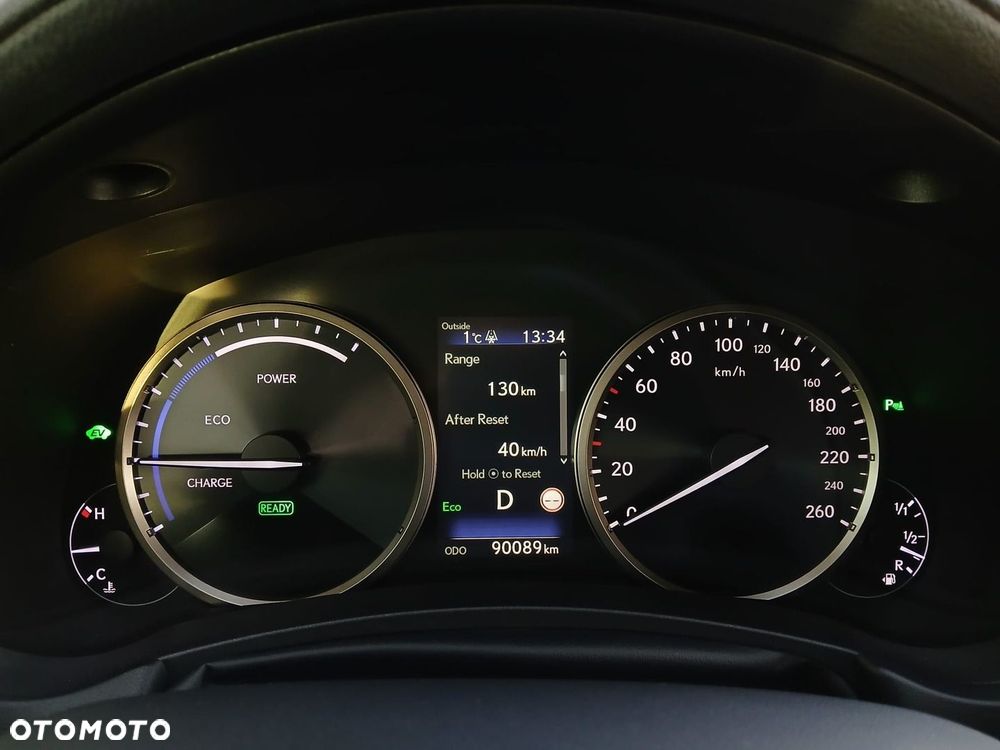 Lexus NX 300h F Impression AWD - 29