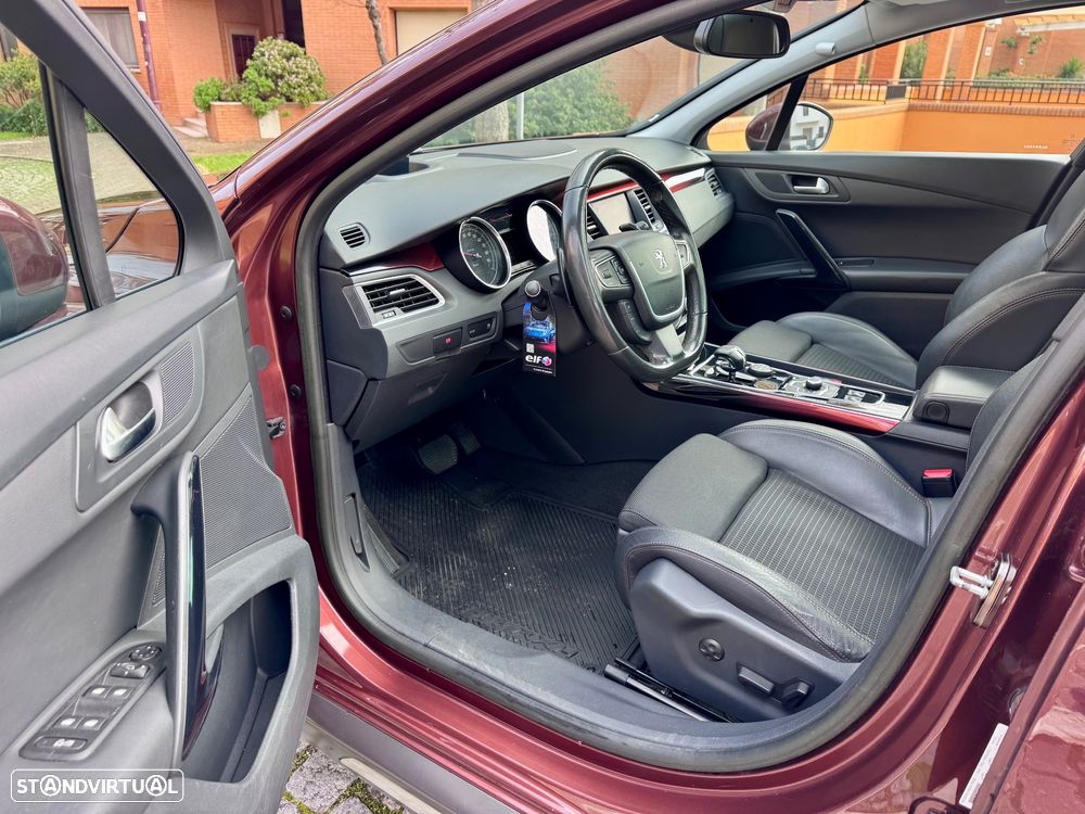 Peugeot 508 RXH 2.0 HDi Hybrid4 Limited Edition 2-Tronic - 11