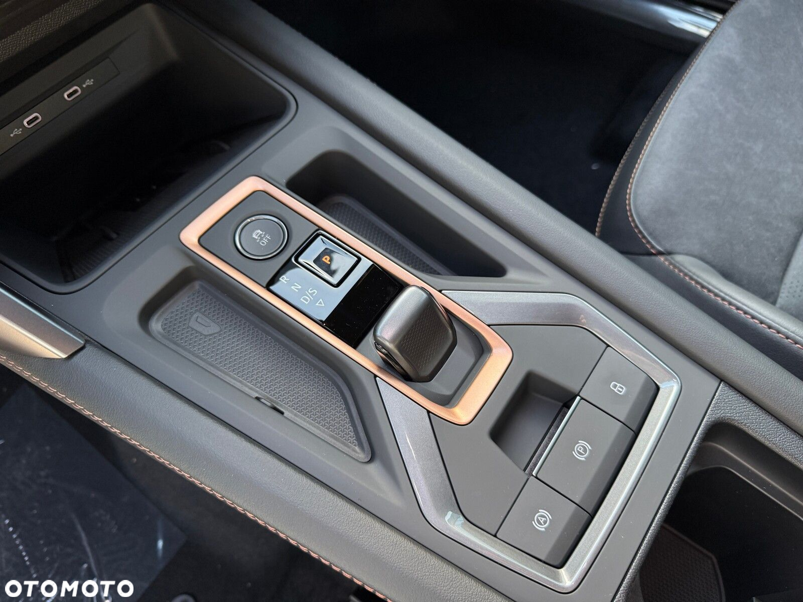 Cupra Formentor 2.0 TDI DSG - 25