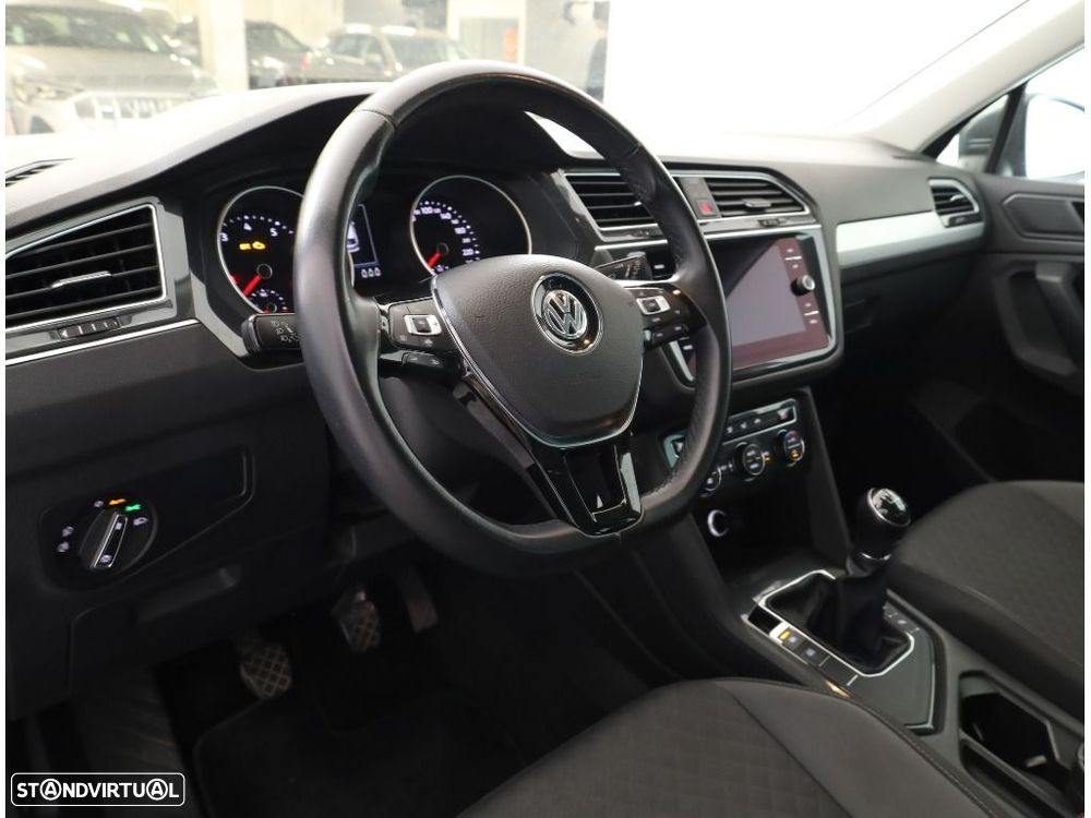 VW Tiguan 1.5 TSI Confortline - 10