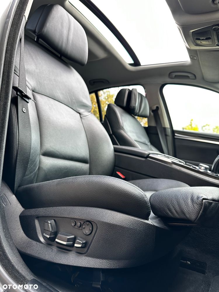 BMW Seria 5 530d xDrive - 21