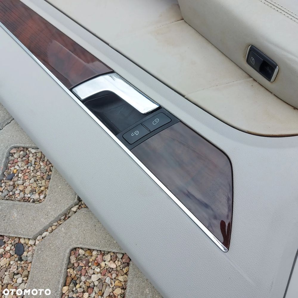 WNETRZE KOMPLETNE FOTELE KANAPA MERCEDES E W207 COUPE ORYGINAL DEMONTAZ BOCZKI DYWANY OSLONY PODLOKIETNIK - 27