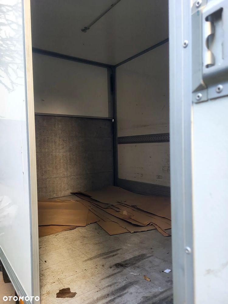 Volkswagen Crafter - 8
