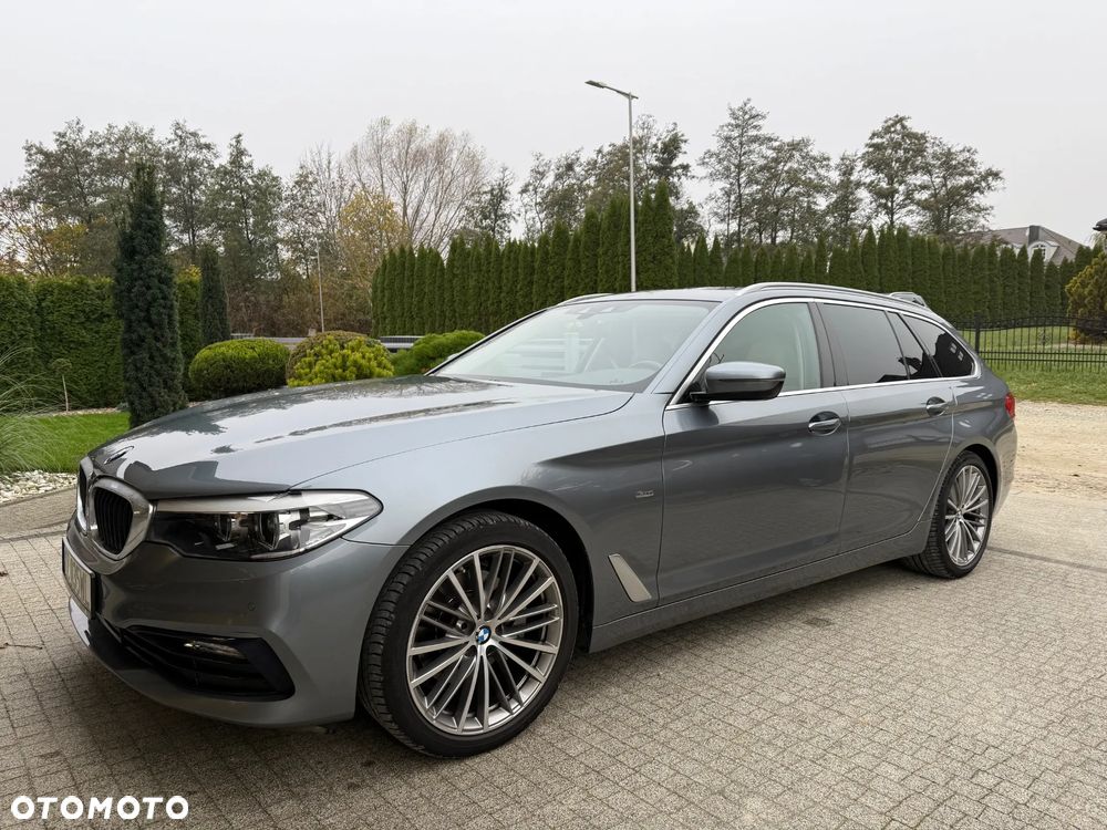 BMW Seria 5 520d Sport Line - 6