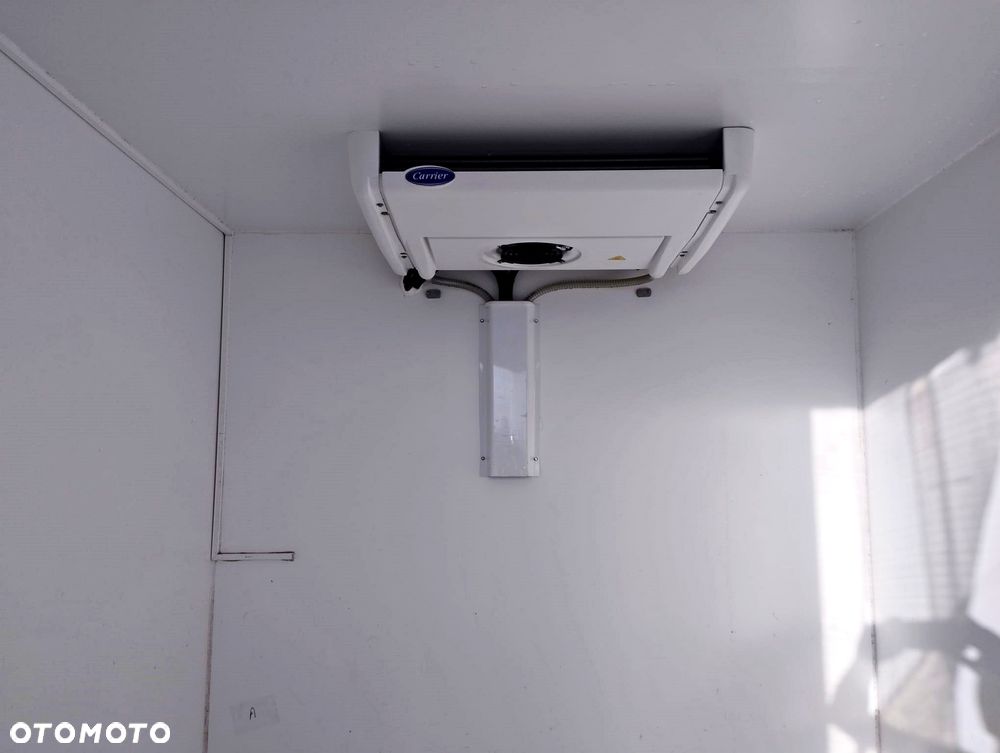 Renault Trafic Chłodnia 125KM 2 zasilania chłodni - 10