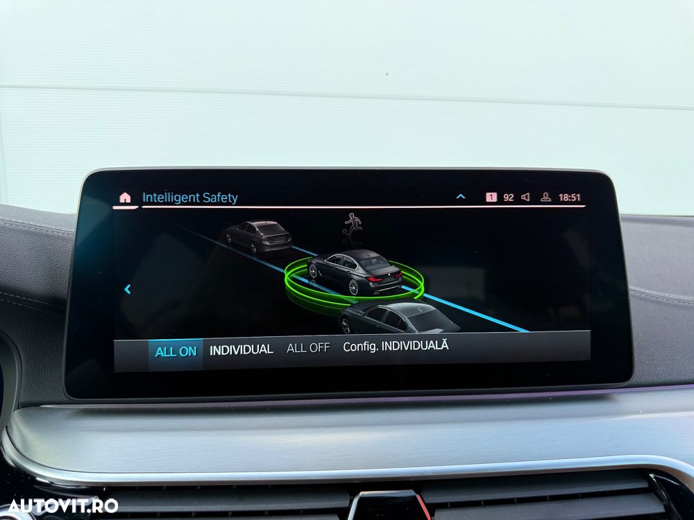 BMW Seria 5 520d xDrive AT MHEV - 21