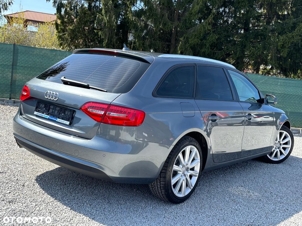 Audi A4 Avant - 9