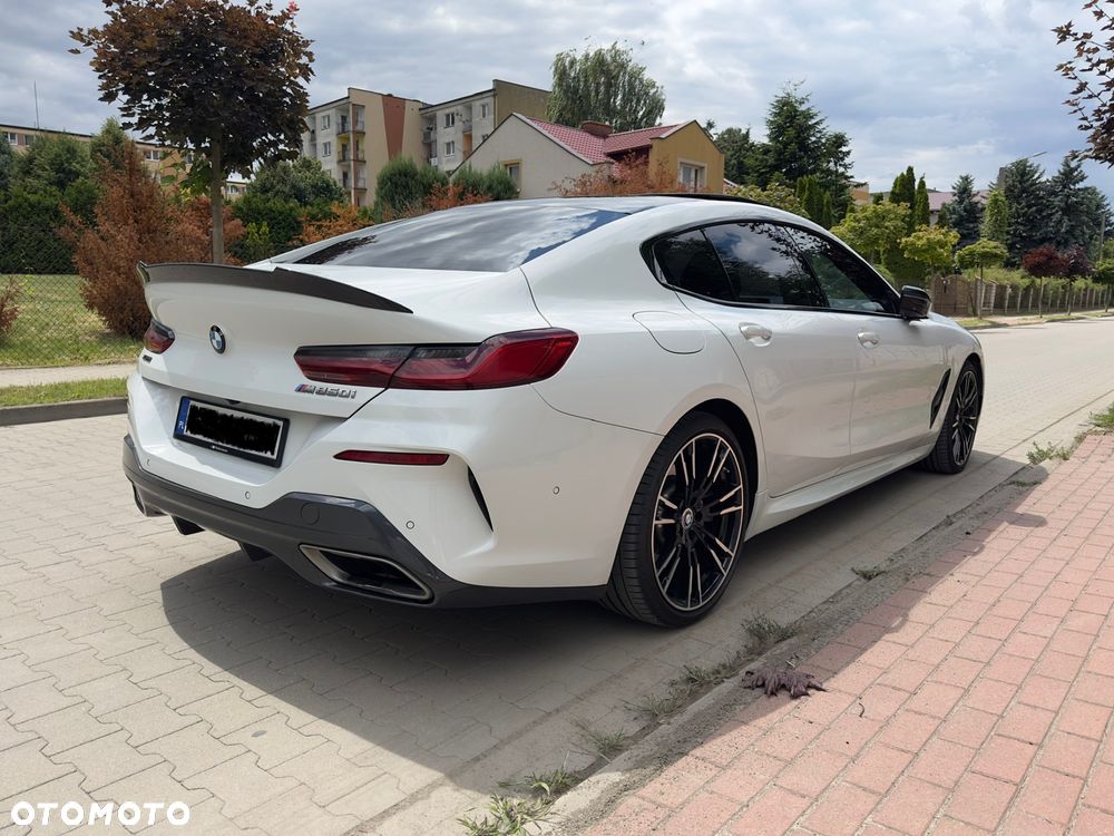 BMW Seria 8 - 6