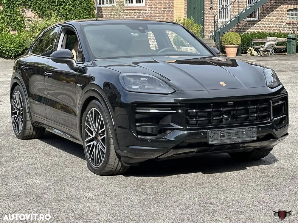 Porsche Cayenne Coupe E-Hybrid Tiptronic S - 10