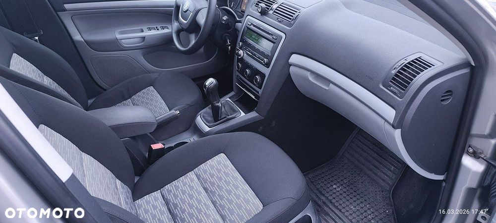 Skoda Octavia - 12