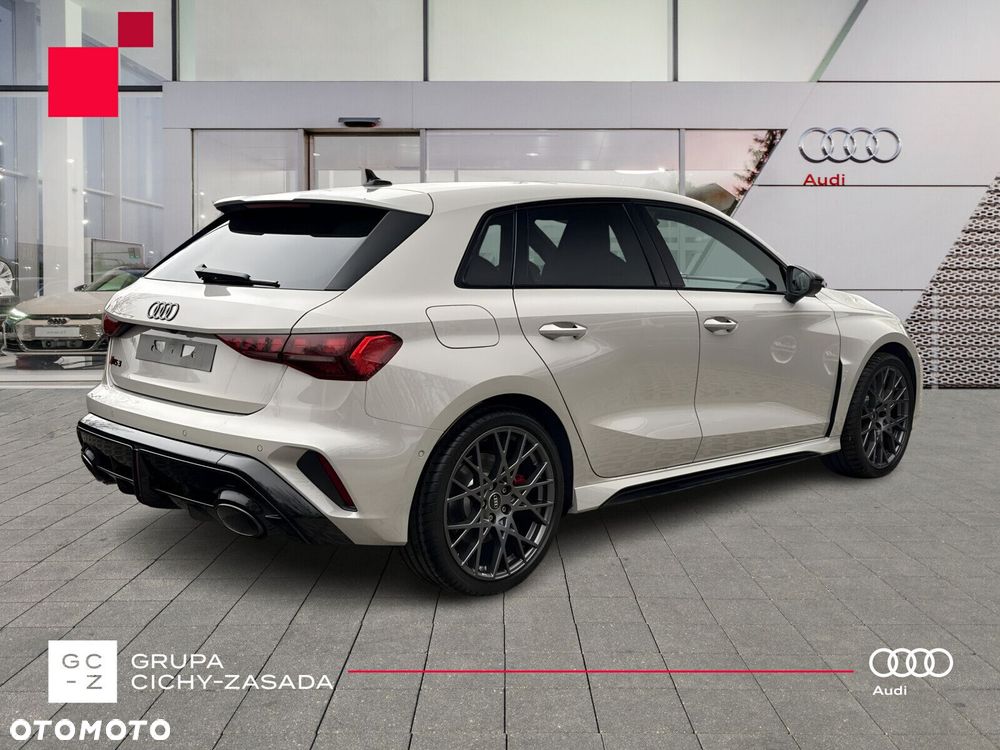 Audi RS3 Sportback - 5