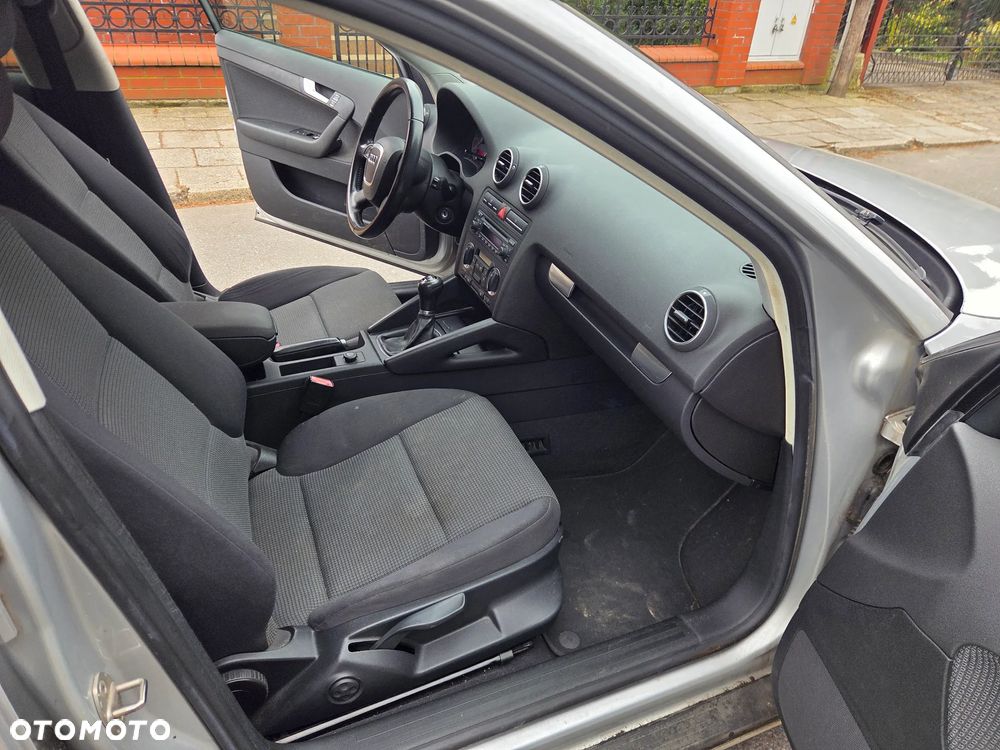 Audi A3 Sportback - 15