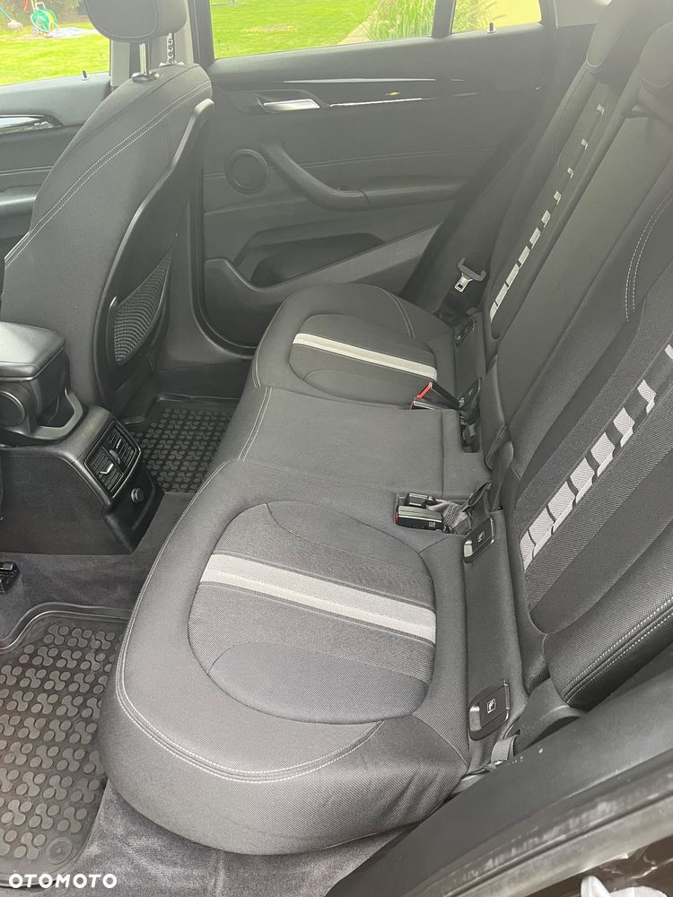 BMW X1 xDrive25d xLine - 20