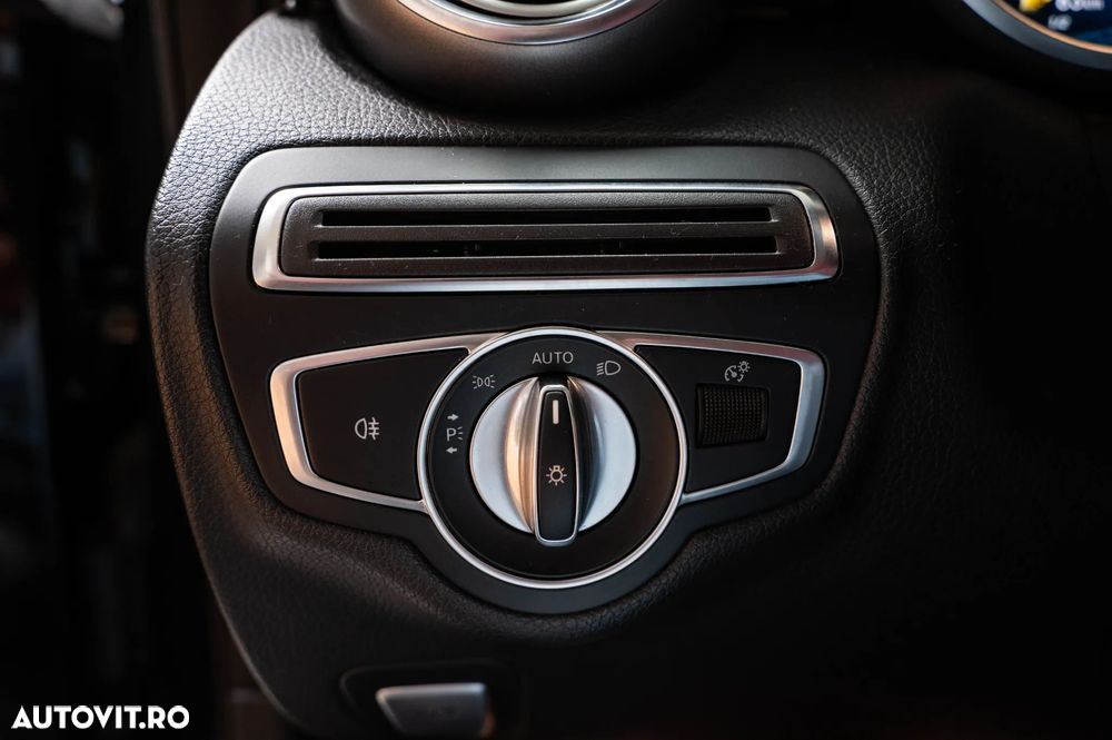 Mercedes-Benz C 220 d 9G-TRONIC AMG Line - 25