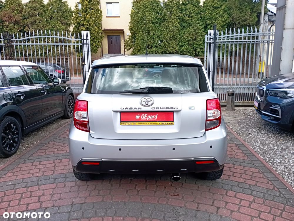 Toyota Urban Cruiser 1.33 Sol - 5