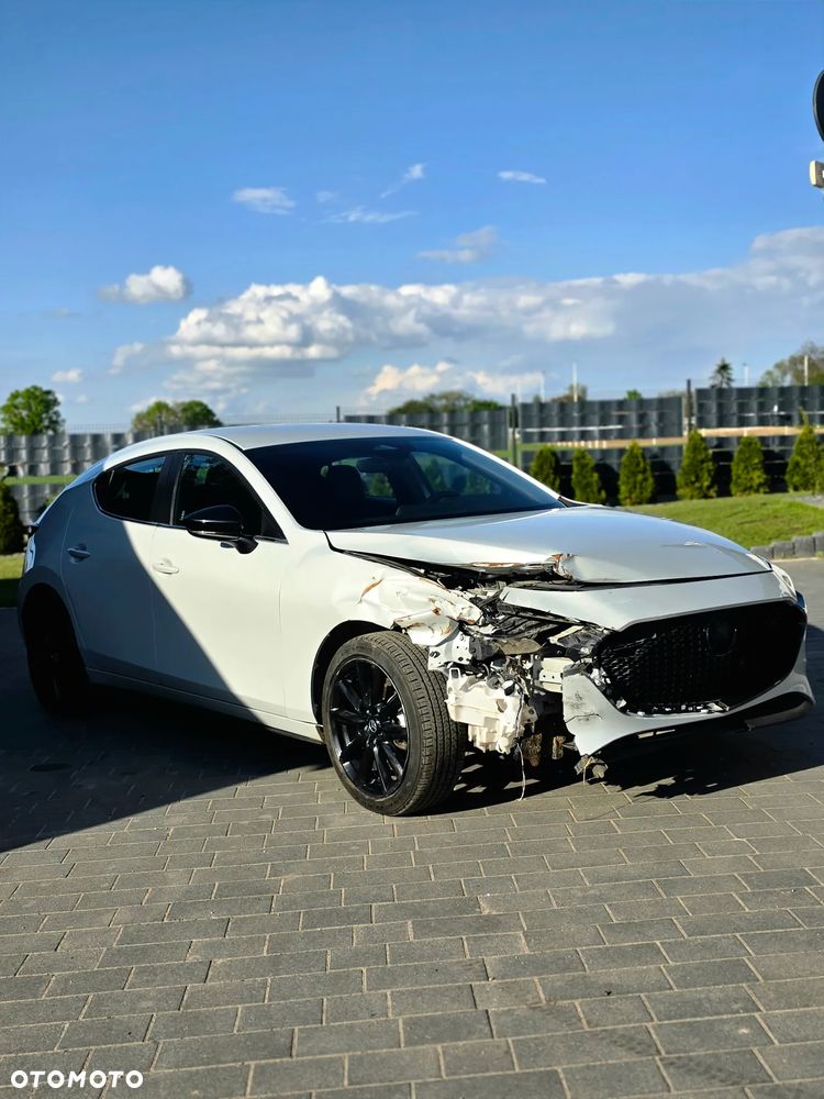 Mazda 3 - 4