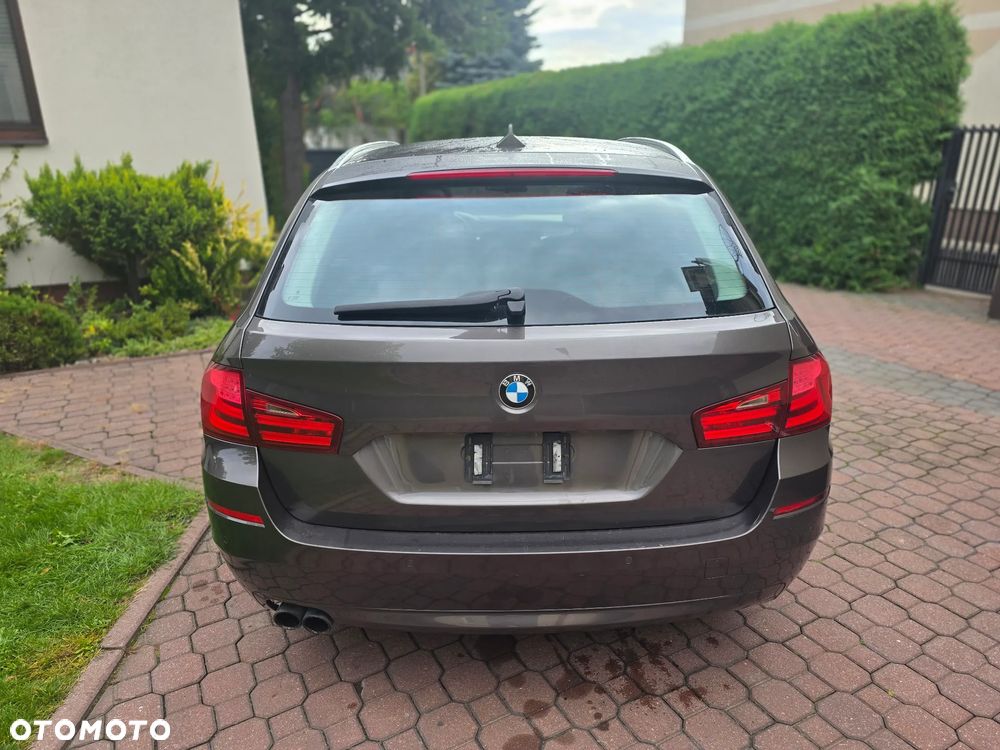 BMW Seria 5 525d Sport-Aut - 8